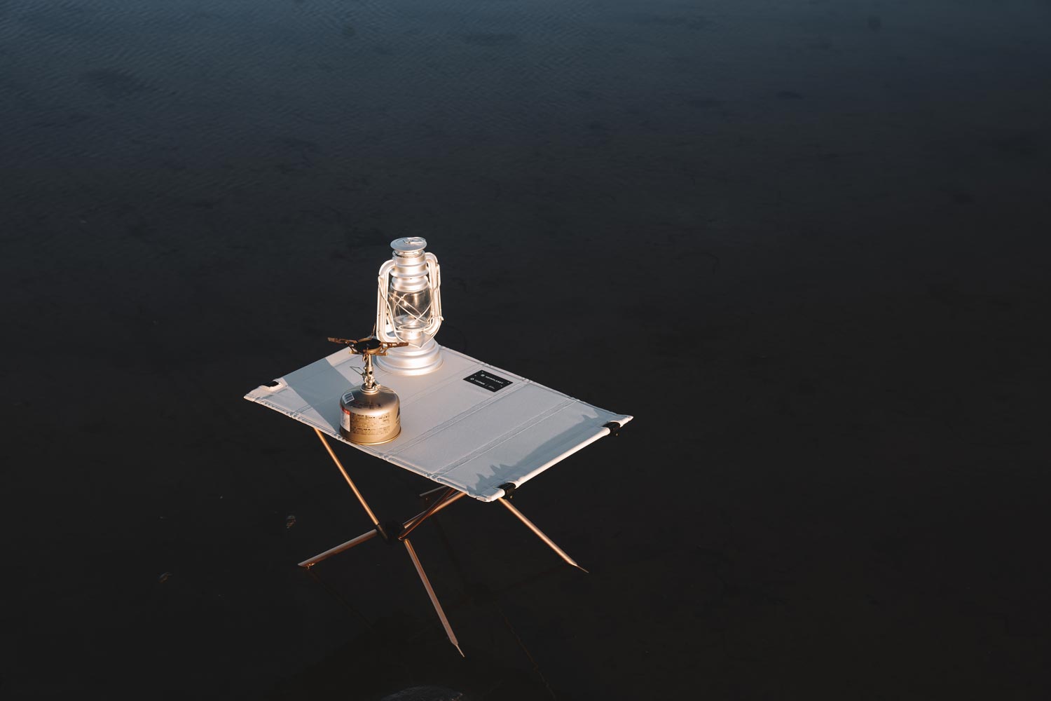 HPT x Helinox Table One Hard Top | Heimplanet